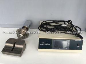 Tu cev Daim Ntaub Phiaj Xim Laminating Ultrasonic Technology Tsis-wovens